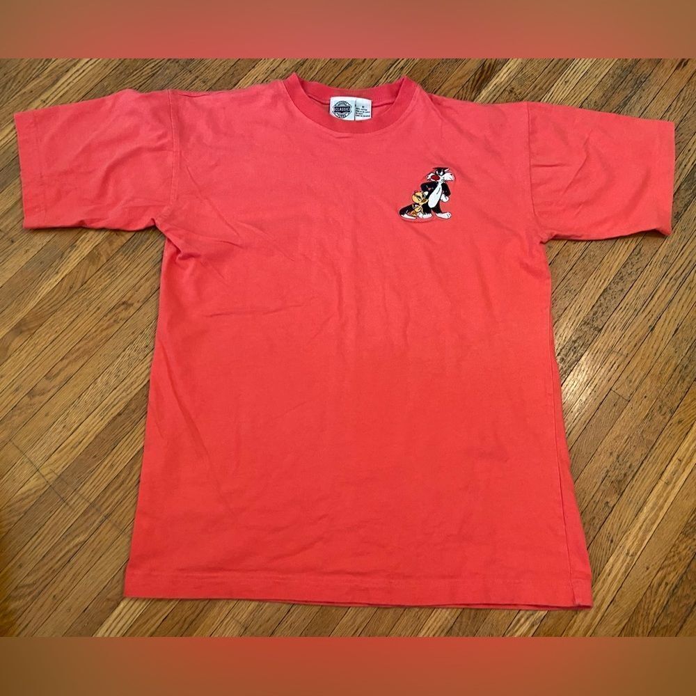 Vintage Looney Tunes embroidered pink/salmon short sleeve tee shirt